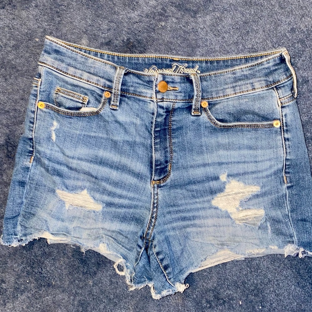 Universal thread jean shorts